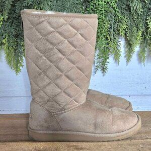 Size 9 Tan & Red Zipper Aeropostale Quilted Faux Fur Style Boots
